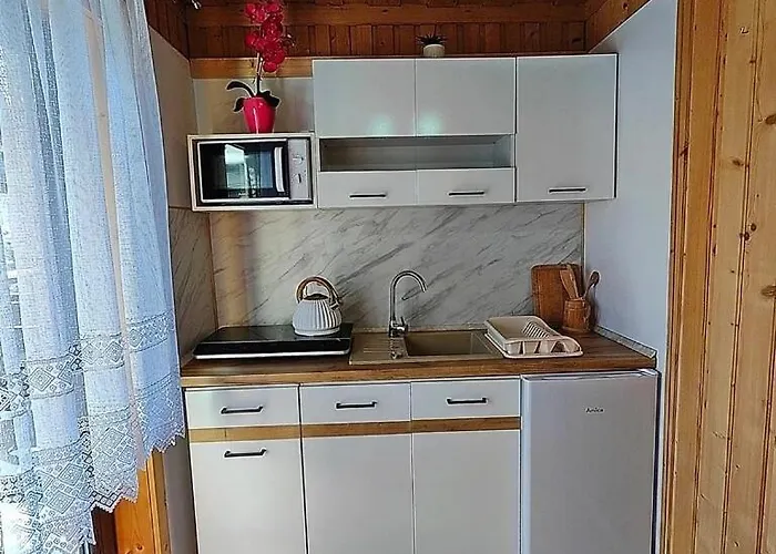 Sichlanski Zakatek בית הארחה 3*