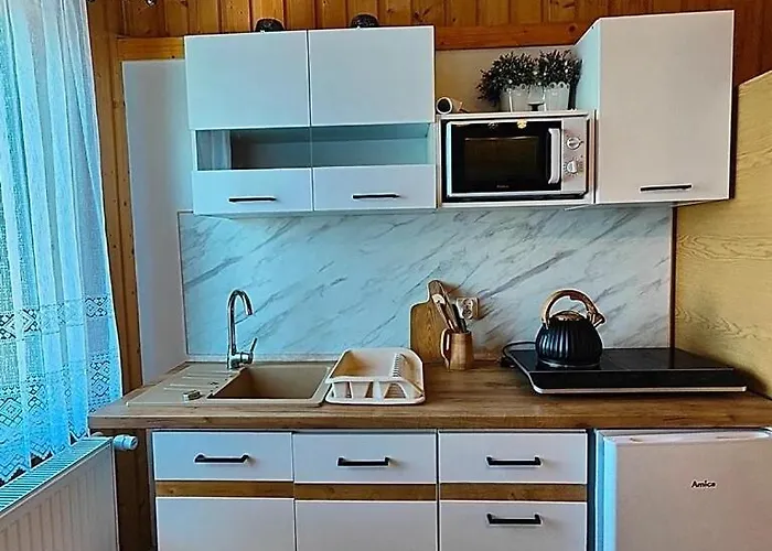 Sichlanski Zakatek בית הארחה