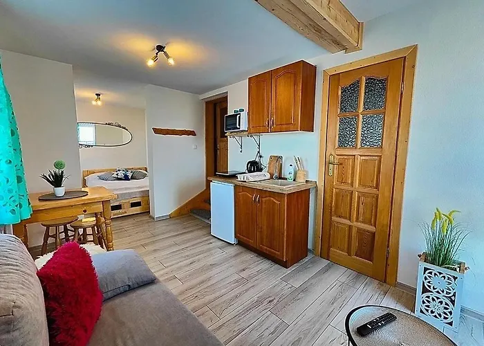 Sichlanski Zakatek בית הארחה 3*